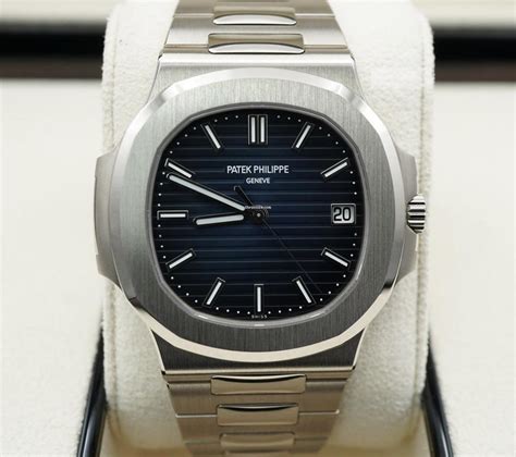 harga patek philippe nautilus|patek philippe nautilus original.